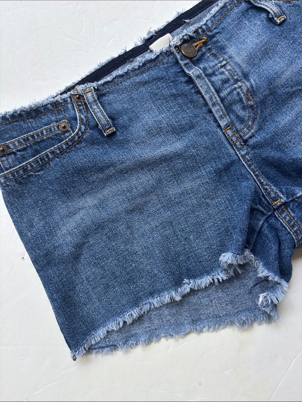 Vintage Abercrombie & Fitch Y2K Hot Low Rise Distressed Short Denim Baddie Sexy - Picture 6 of 17
